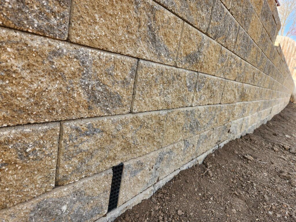 retaining walls with engineered blocks manhattan ks